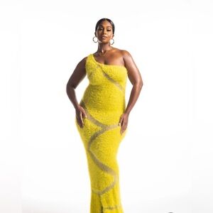 NWT HANIFA AIDA KINT GOWN
